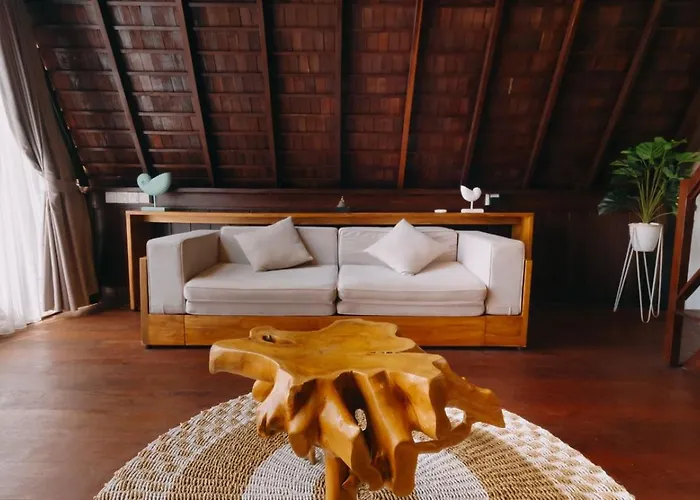1 Bedrooms Kaba-kaba Villa Kapal